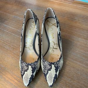 Sam Edelman snakeskin pumps